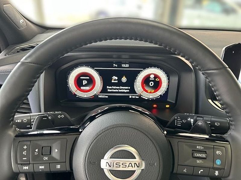 Nissan Qashqai 1.3 DIG-T MHEV Tekna+, BOSE, Head-up, SH
